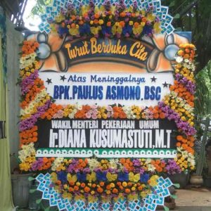 Bunga Papan Duka Cita JUMBO Spektakuler - Full Border Super Masif - Dorus Florist