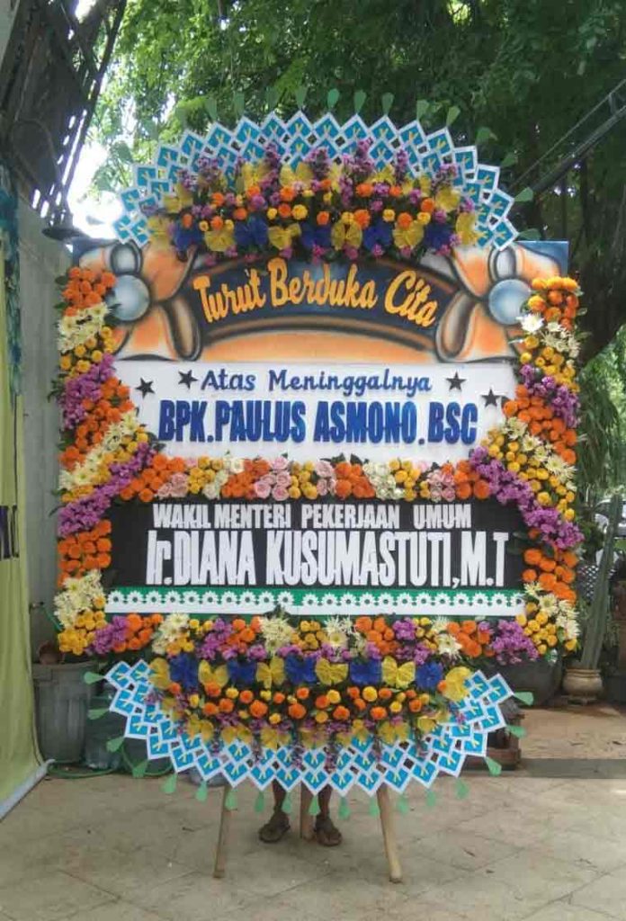 Bunga Papan Duka Cita JUMBO Spektakuler - Full Border Super Masif - Dorus Florist