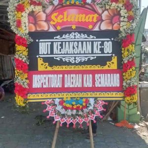 Bunga Papan Selamat Premium Spektakuler - Rangkaian Super Rimbun - Dorus Florist