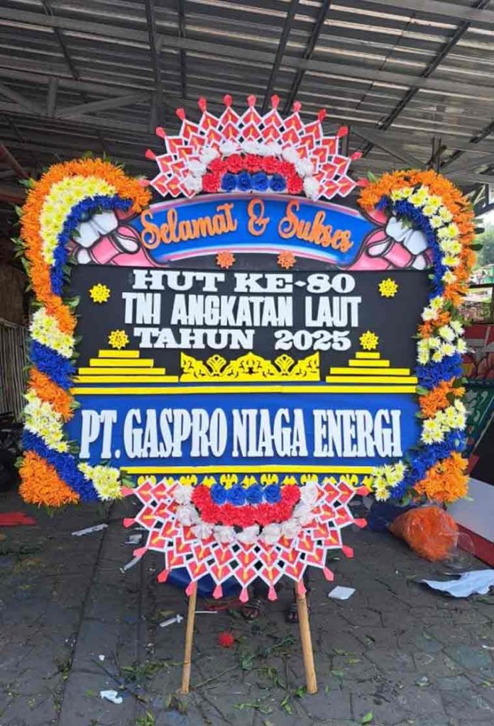 Bunga Papan Selamat Premium - Panel Biru & Rangkaian Super Padat - Dorus Florist