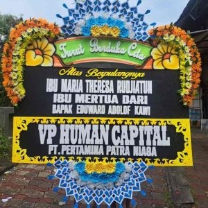 Bunga Papan Duka Cita Elegan - Nuansa Oranye & Frame Dekoratif - Dorus Florist