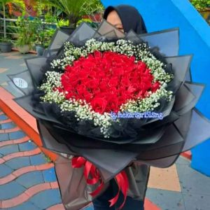Bunga Tangan Hand Bucket Buket Gairah Membara (The Grand Passion Bouquet)