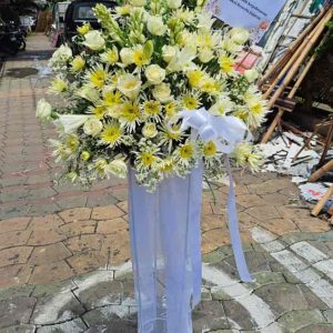 Standing Flower Duka Cita Putih (White Condolence Standing Flower)