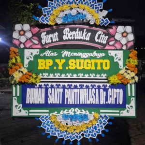 Papan Bunga Duka Cita Klasik Multi-Panel - oleh Dorus Florist